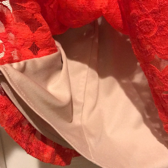 Nine West dress. Size 4 but fits like a 6. - Picture 5 of 5